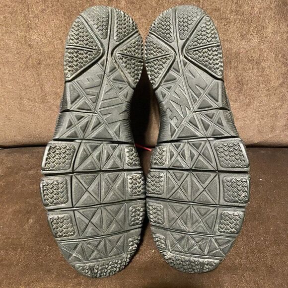 Excellent NIKE Fingertrap Trainer 5.0 Black University Red Men 10.5 US 44.5 EUR - Picture 9 of 11